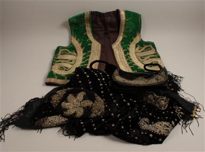 Konvolut orientalischer Textilien - Antiquitäten