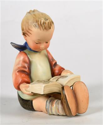 Bücherwurm-Junge, - Saisoneröffnung - Antiquitäten