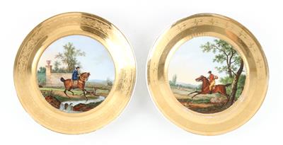 Paar Teller mit Reiterin und Reiter bei der Jagd, - Antiquitäten