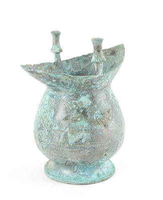 Bronzegefäß im archaischen Stil, - Asiatica