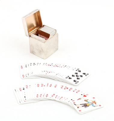 Wiener Silber Kartenbehälter mit Spielkarten, - Starožitnosti