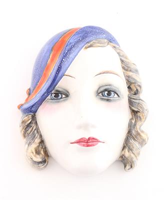 Wandmaske-Frauenkopf mit Hut, - Antiquariato