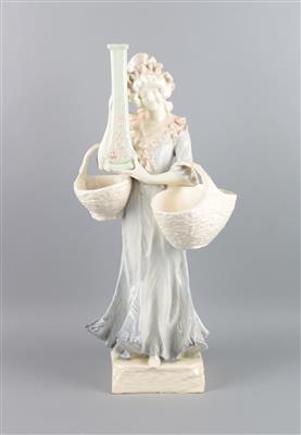 Jugendstil Lampenfuß-Frau mit zwei Körben, - Antiques