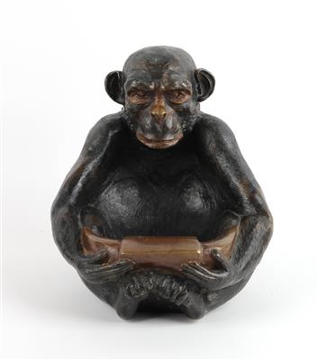 Schale in Form eines sitzenden Affen, - Antiquitäten