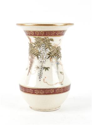 Satsuma Vase, - Antiques
