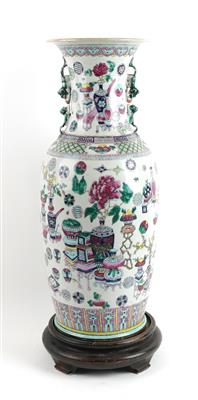 Famille rose Vase, - Antiquariato