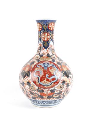 Imari Vase, - Antiques