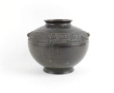 Bronzevase, - Asiatica