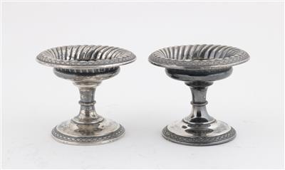 Paar Silber Gewürzschälchen von 1831, - Antiques