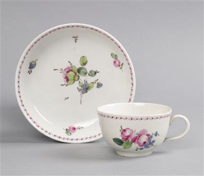 Tasse mit Untertasse, Gotha um 1800, - Antiquitäten