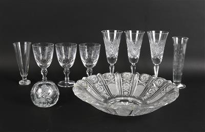 Konvolut von 10 Gläsern: - Antiquitäten