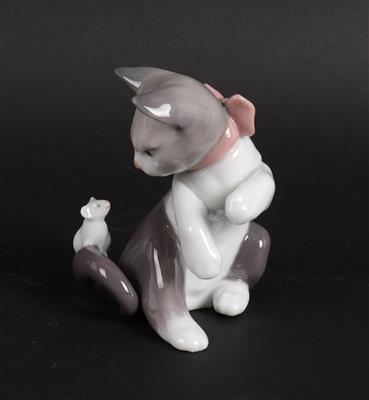 Katze mit Maus, - Sommerauktion Antiquitäten