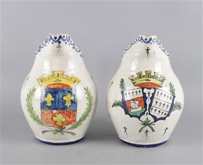 Paar Wappenkrüge, - Letní aukce Starožitnosti