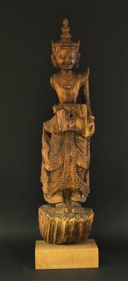 Stehende Figur der Göttin Devi, - Sommerauktion Antiquitäten