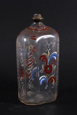 Schnapsflasche aus Glas, - Antiquitäten