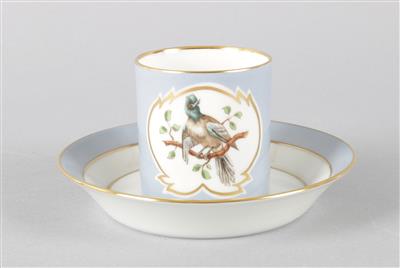 Paradieswitwe-Tasse mit Untertasse, - Antiques