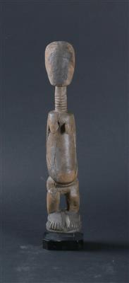 Ghana, Akan, female figure, - Antiques