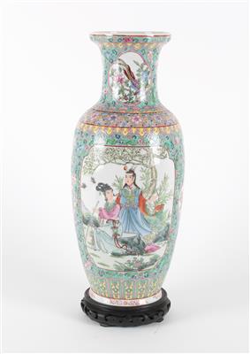 Famille rose Vase, - Antiquariato