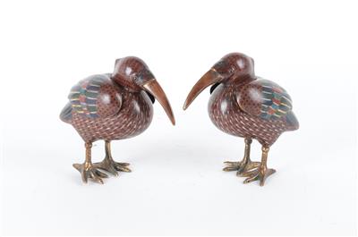 Paar Cloisonné Vögel-Weihrauchgefäße, - Asiatika und islamische Kunst