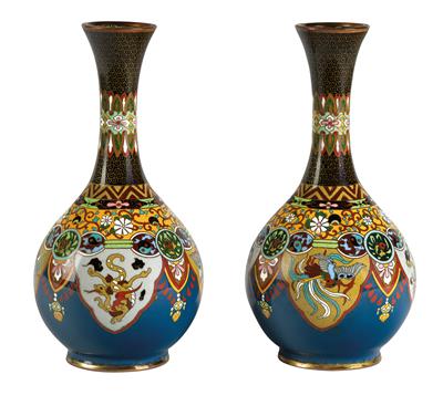 Paar Cloisonné Vasen, Japan, Meiji Zeit - Antiquitäten