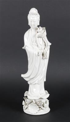Blanc de Chine Guanyin, - Summer auction Antiques