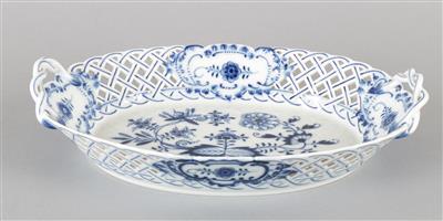 Zwiebelmuster-Brotkorb, - Summer auction Antiques