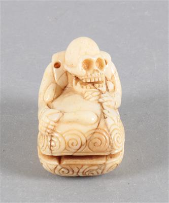 Netsuke eines Skeletts, - Sommerauktion Antiquitäten