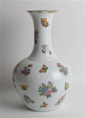 Vase, - Summer auction Antiques