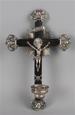 Kruzifix mit Weihwasserbehälter, - Antiquariato