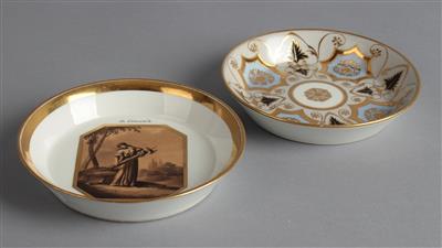 2 Untertassen, kaiserliche Manufaktur Wien, - Szkło, porcelana i ceramika