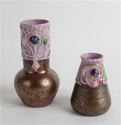 2 kleine Jugendstil-Vasen, - Antiquariato