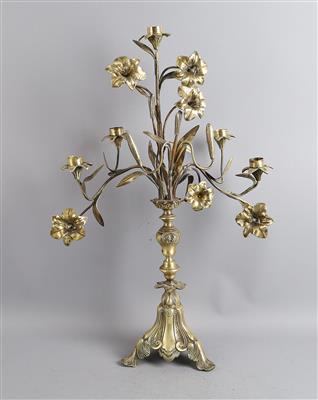 Fünfarmiger Kerzenleuchter mit plastisch gearbeiteten Blumen, - Antiques
