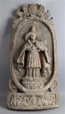 Relief, Heiliger mit Buch und Feder, - Antiquariato