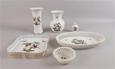 Herend - 3 Vasen, 1 quadratische, 1 ovale, kleine runde Korbschale, - Antiquitäten