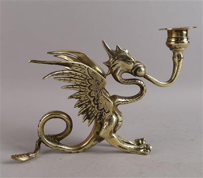 Kerzenleuchter in Form eines Drachen, - Antiquariato