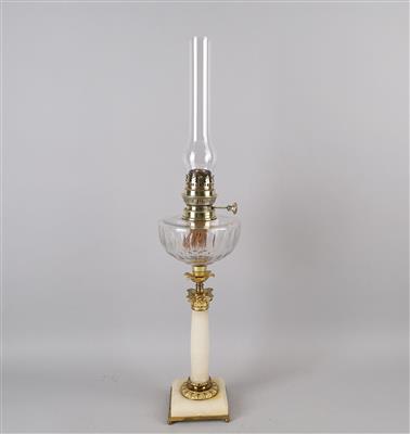 Französische Petroleumlampe, - Antiques