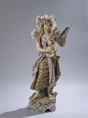 Große Figur einer musizierenden Dame, - Antiquitäten