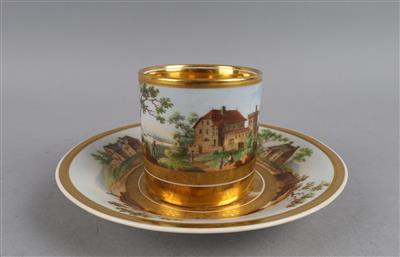Tasse mit Untertasse aus dem Batthyány Service, Kaiserliche Manufaktur, Wien 1822, - Antiquitäten