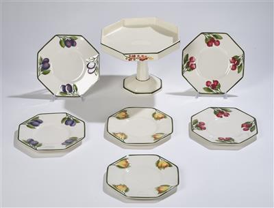 Oktogonaler Tafelaufsatz und 6 oktogonale Obstteller, Villeroy  &  Boch, Mettlach um 1950, - Starožitnosti