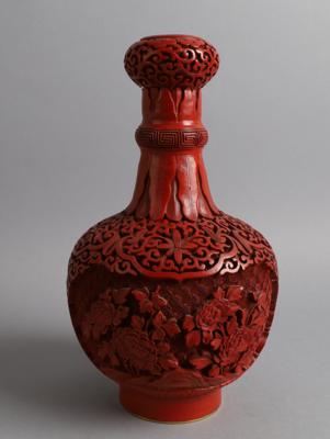 Rotlack-Vase, China, Mitte 20. Jh., - Antiquitäten