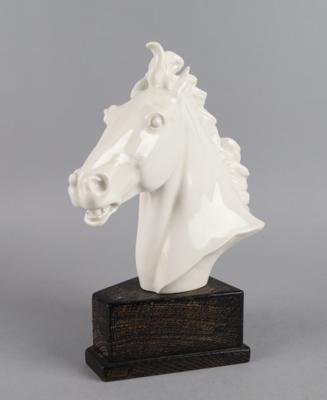 Pferdekopf, Entwurf Erich Oehme, Ausf. Porzellanmanufaktur Meissen, - Antiquariato