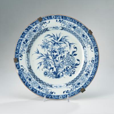 Blau-weißer Teller, China, 18. Jh., - Antiquitäten