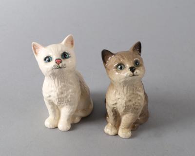2 sitzende Katzen, Royal Doulton, - Antiquitäten