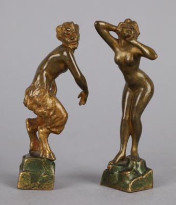Erotische Figurengruppe: weiblicher Akt und Satyr aus Bronze, in der Art von F. X. Bergmann, Entwurf: um 1900 - Antiquitäten