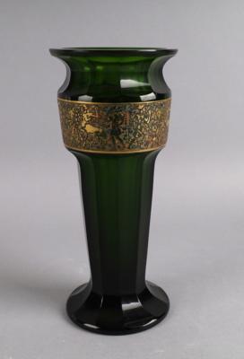 Vase mit Dekordarstellung kämpfender Amazonen und Kentauren, Entwurf: wohl Leo Moser, um 1914, Ausführung: Moser Karlsbad, bis ca. 1938 - Antiquariato