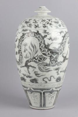 Meiping Vase mit Drachendekor, China, 20. Jh., - Antiquitäten