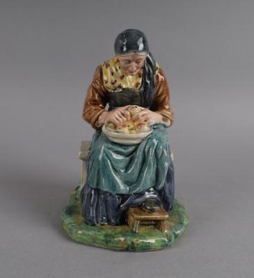 Sitzende Bäuerin, die Äpfel schält, um 1900/15 - Antiquitäten