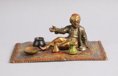 Wiener Bronze - orientalischer Händler auf Teppich, - Antiquitäten