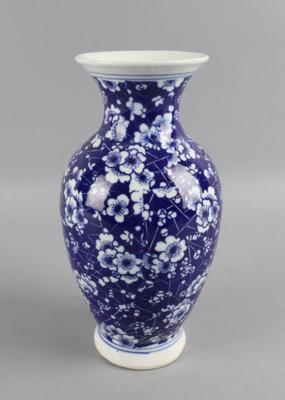 Blau-weiße Vase, - Starožitnosti