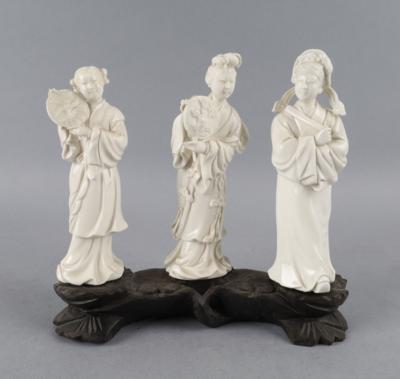 Drei Blanc de Chine Figuren, Dehua, China, 19./20. Jh., - Antiquariato